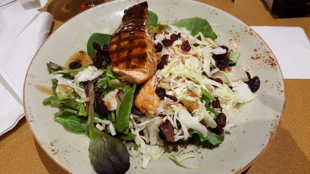Kelseys Original Roadhouse | 3970 Grand Park Dr, Mississauga, ON L5B 4M6, Canada | Phone: (905) 897-8608