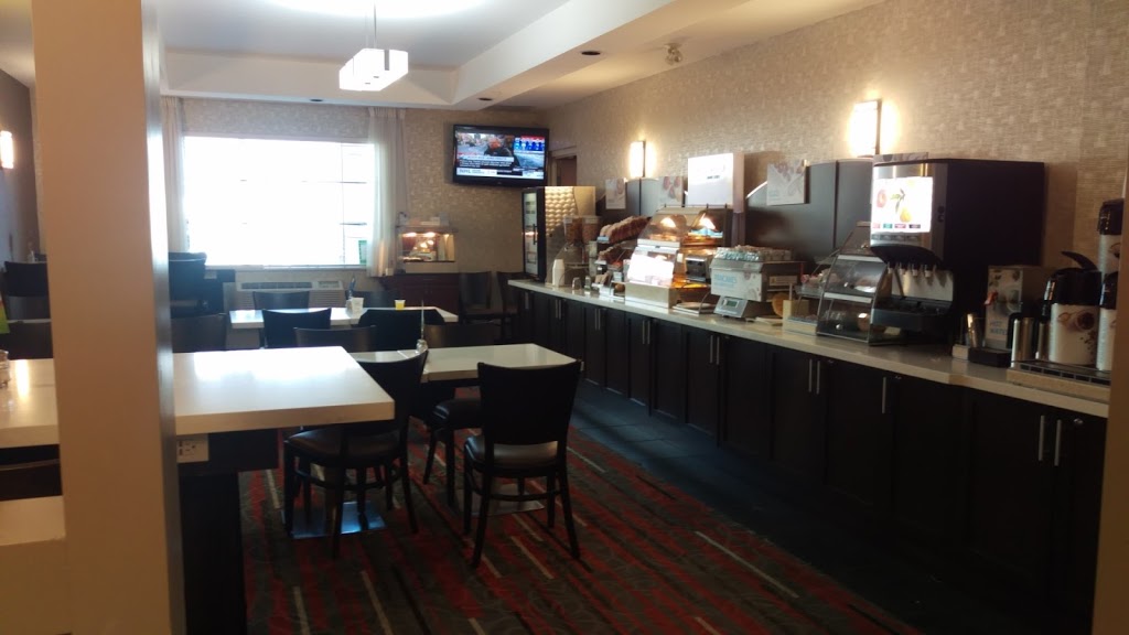 Holiday Inn Express & Suites Barrie | 506 Bryne Dr, Barrie, ON L4N 9P6, Canada | Phone: (705) 725-1002