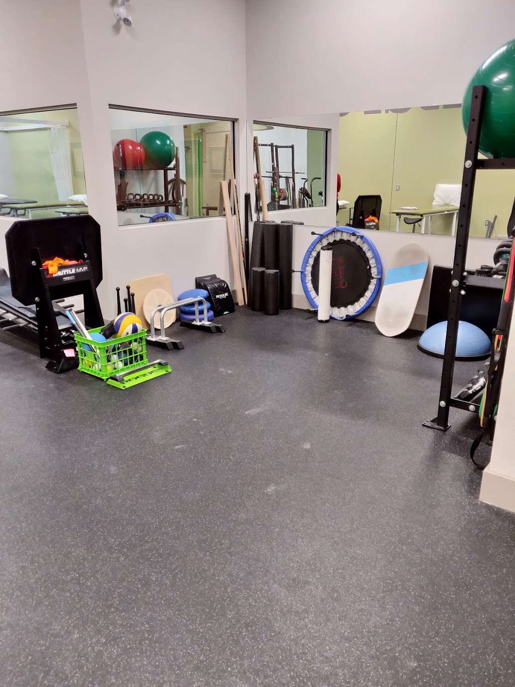Optimize Physiotherapy & Sport Medicine | 3771 Spratt Rd #4, Ottawa, ON K1V 2P3, Canada | Phone: (613) 425-4211