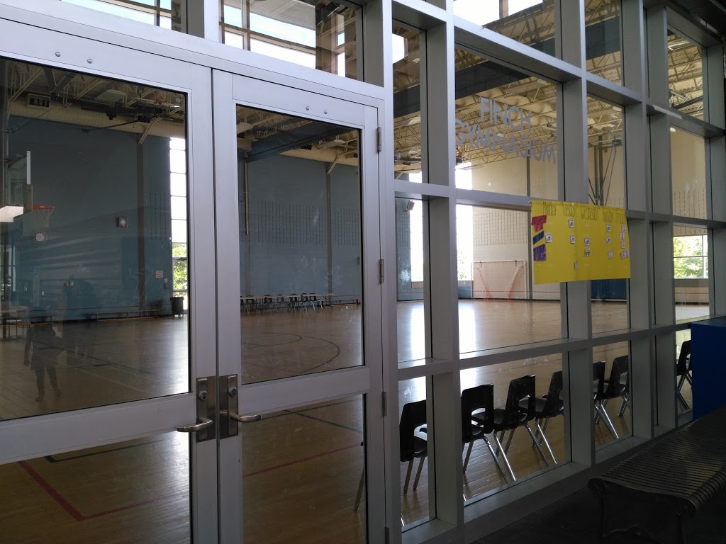 Clarkson Community Centre | 2475 Truscott Dr, Mississauga, ON L5J 2B5, Canada | Phone: (905) 615-4840