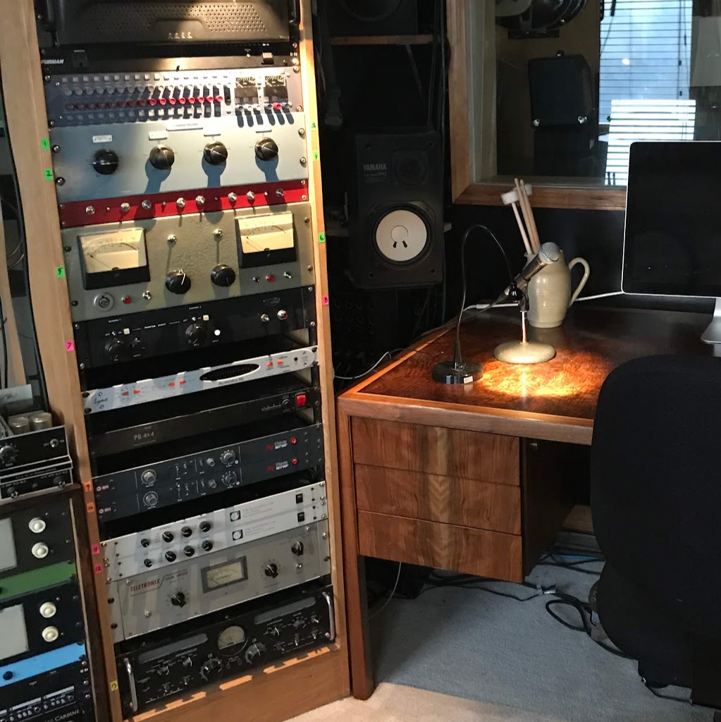 Soundwave Studio | 11276 135 St, Surrey, BC V3R 2Z7, Canada | Phone: (604) 589-0419