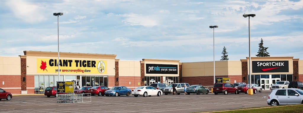 Coles - County Fair Mall | 475 Granville St, Summerside, PE C1N 4P7, Canada | Phone: (902) 888-2925