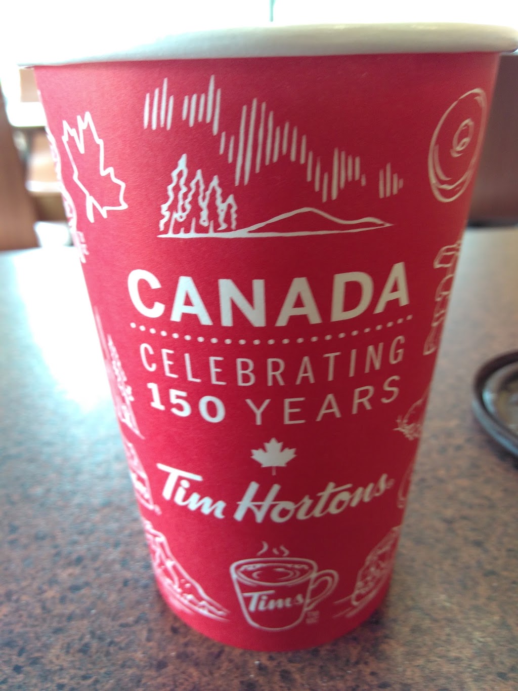 Tim Hortons | 280 Elm St, St Thomas, ON N5R 1J5, Canada | Phone: (519) 631-2777