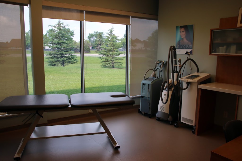 Aesthetic Solutions | Dr. Robert Turner | 1250 Waverley St #10, Winnipeg, MB R3T 6C6, Canada | Phone: (204) 927-3500