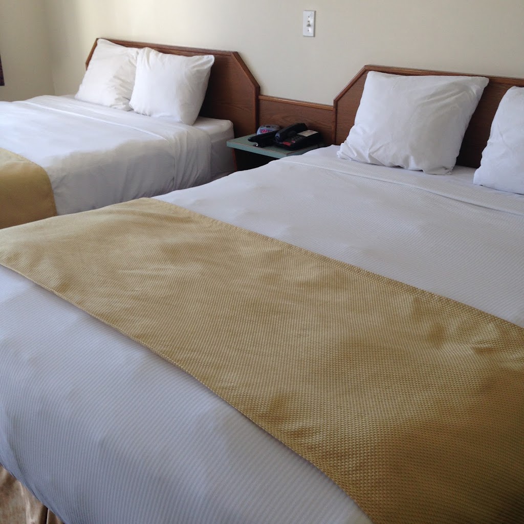 Ranchland Inn | 2357 Trans-Canada Hwy E, Kamloops, BC V2C 4A8, Canada | Phone: (250) 828-8787