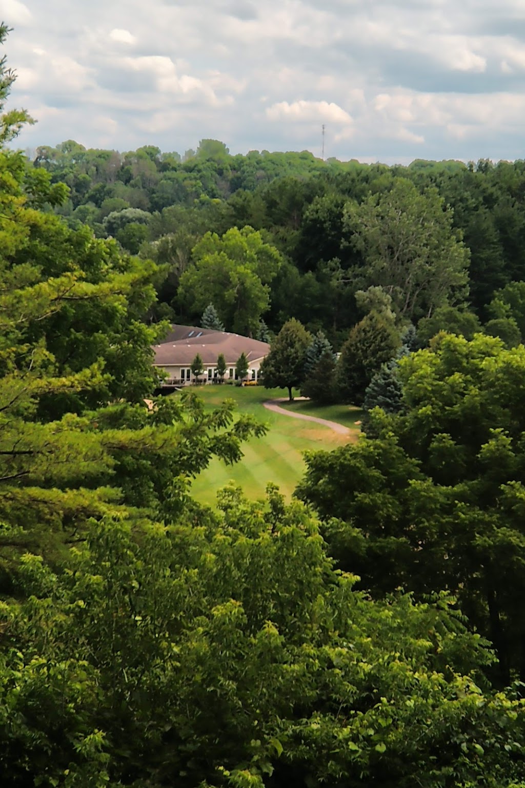 Kettle Creek Golf & Country Club | 320 Carlow Rd, Port Stanley, ON N5L 1B6, Canada | Phone: (519) 782-7500