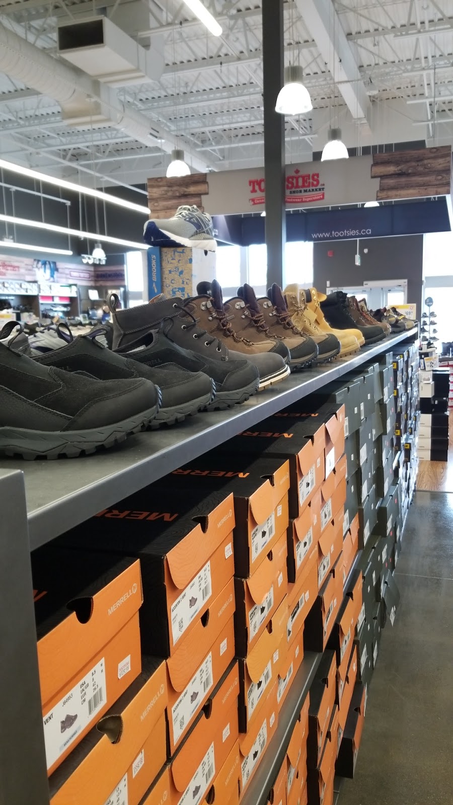 Tootsies | 1400 Ottawa St S, Kitchener, ON N2E 4E2, Canada | Phone: (519) 745-3285