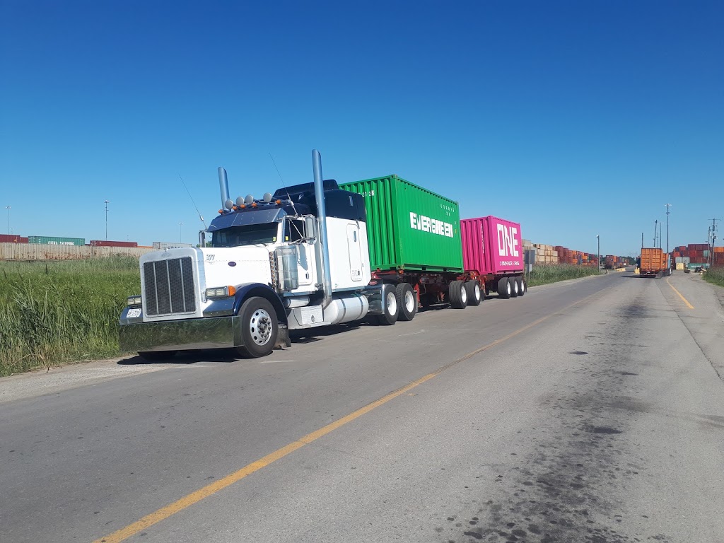 ROWCLIFFE TRUCKING | Hensall, ON N0M 1X0, Canada | Phone: (519) 263-2680