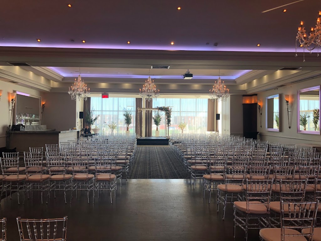 Le Crystal Salles De Réception | 5285 Boul Henri-Bourassa O, Saint-Laurent, QC H4R 1B7, Canada | Phone: (514) 337-8160