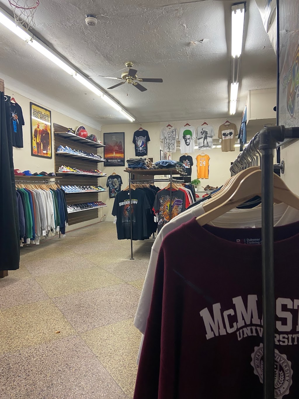 Drop Spot Vintage | 895 King St W, Hamilton, ON L8S 1K5, Canada | Phone: (519) 806-8723