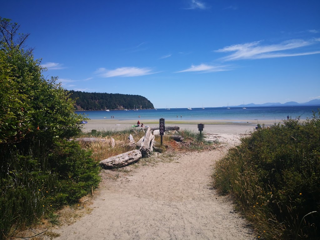 Tribune Bay Provincial Park Entrance | St Johns Point Rd, Hornby Island, BC V0R 1Z0, Canada | Phone: (800) 689-9025