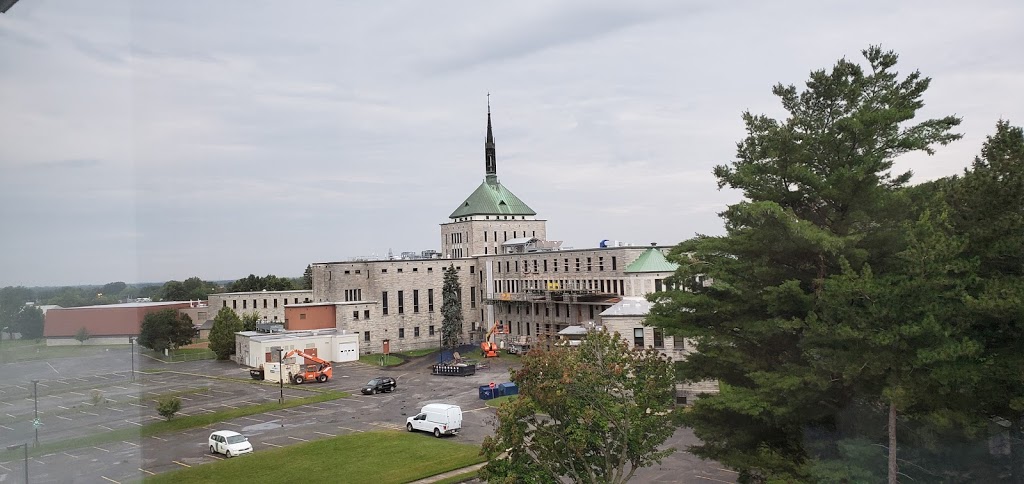 Cégep de Victoriaville | 475 Rue Notre Dame E, Victoriaville, QC G6P 4B3, Canada | Phone: (819) 758-6401