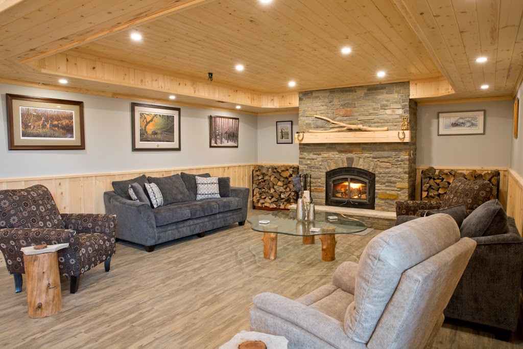 Confederation (1867) Log & Timber Frame | 282 Peterborough County Rd 36, Bobcaygeon, ON K0M 1A0, Canada | Phone: (705) 738-4131