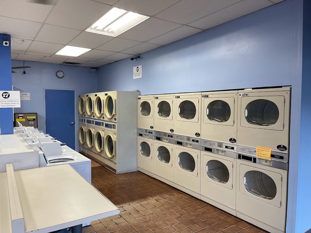 LONDON LAUNDRY | 379 Hamilton Rd, London, ON N5Z 1R7, Canada | Phone: (519) 521-5588