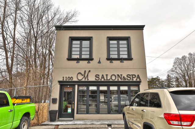 M Salon And Spa | 1100 Lorne Park Rd, Mississauga, ON L5H 3A3, Canada | Phone: (905) 486-1192
