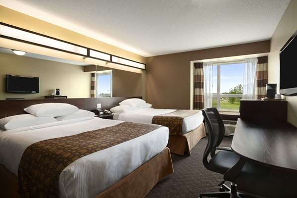 Microtel Inn & Suites by Wyndham Weyburn | 88 Grace St, Weyburn, SK S4H 3N9, Canada | Phone: (306) 842-5700