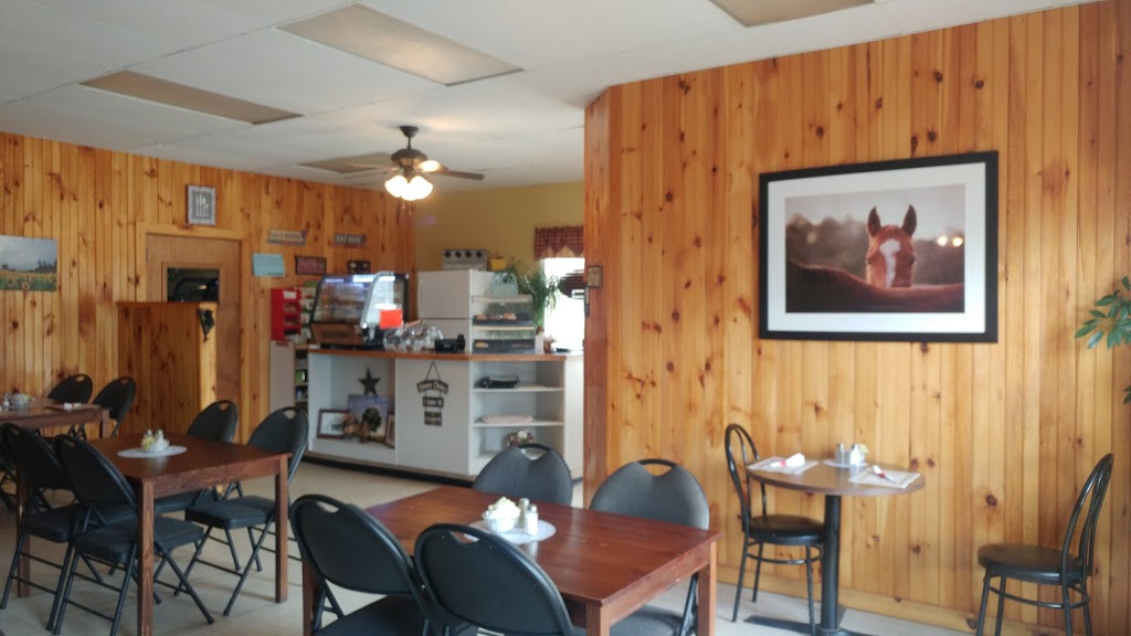 The Ridge Restaurant | 4577 NB-880, Havelock, NB E4Z 5K9, Canada | Phone: (506) 534-1197