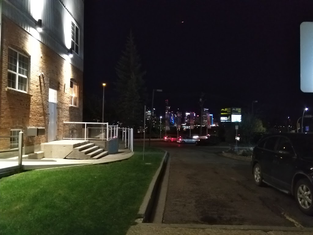 Element Chiropractic | 10171 Saskatchewan Dr NW Suite 303, Edmonton, AB T6E 4R5, Canada | Phone: (587) 936-6591