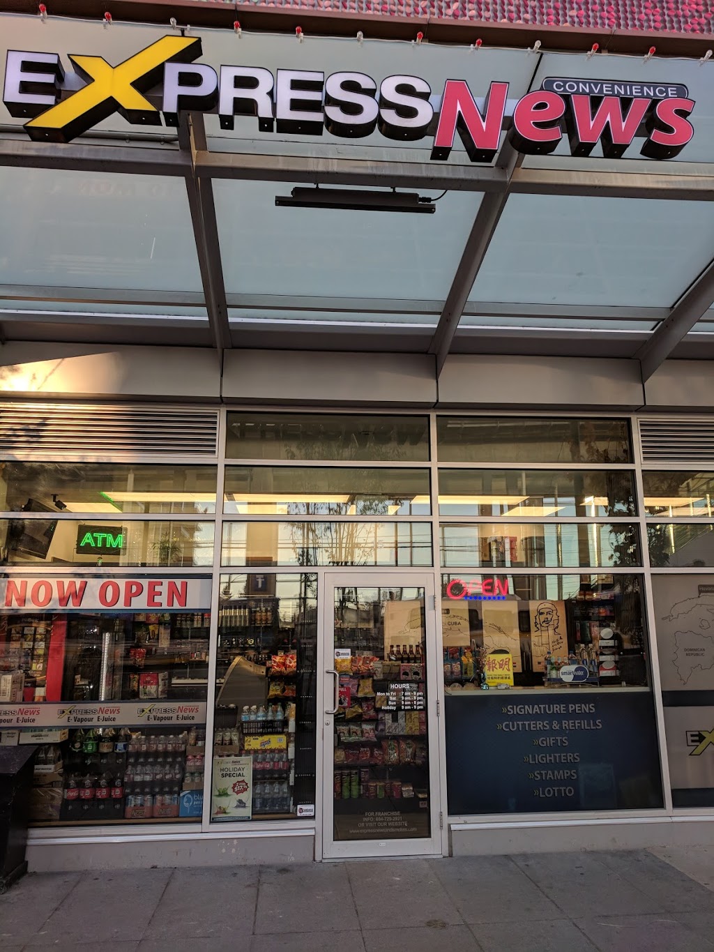 Express News & Smokes | 2662 Austin Ave, Coquitlam, BC V3K 6C4, Canada | Phone: (604) 931-6344