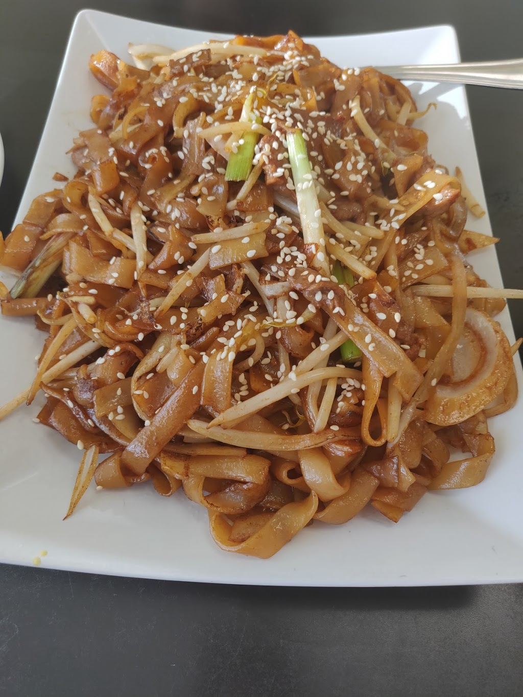 Mio Chinese Restaurant | 4205 Keele St Unit 7, Toronto, ON M3J 3T8, Canada | Phone: (416) 661-8883