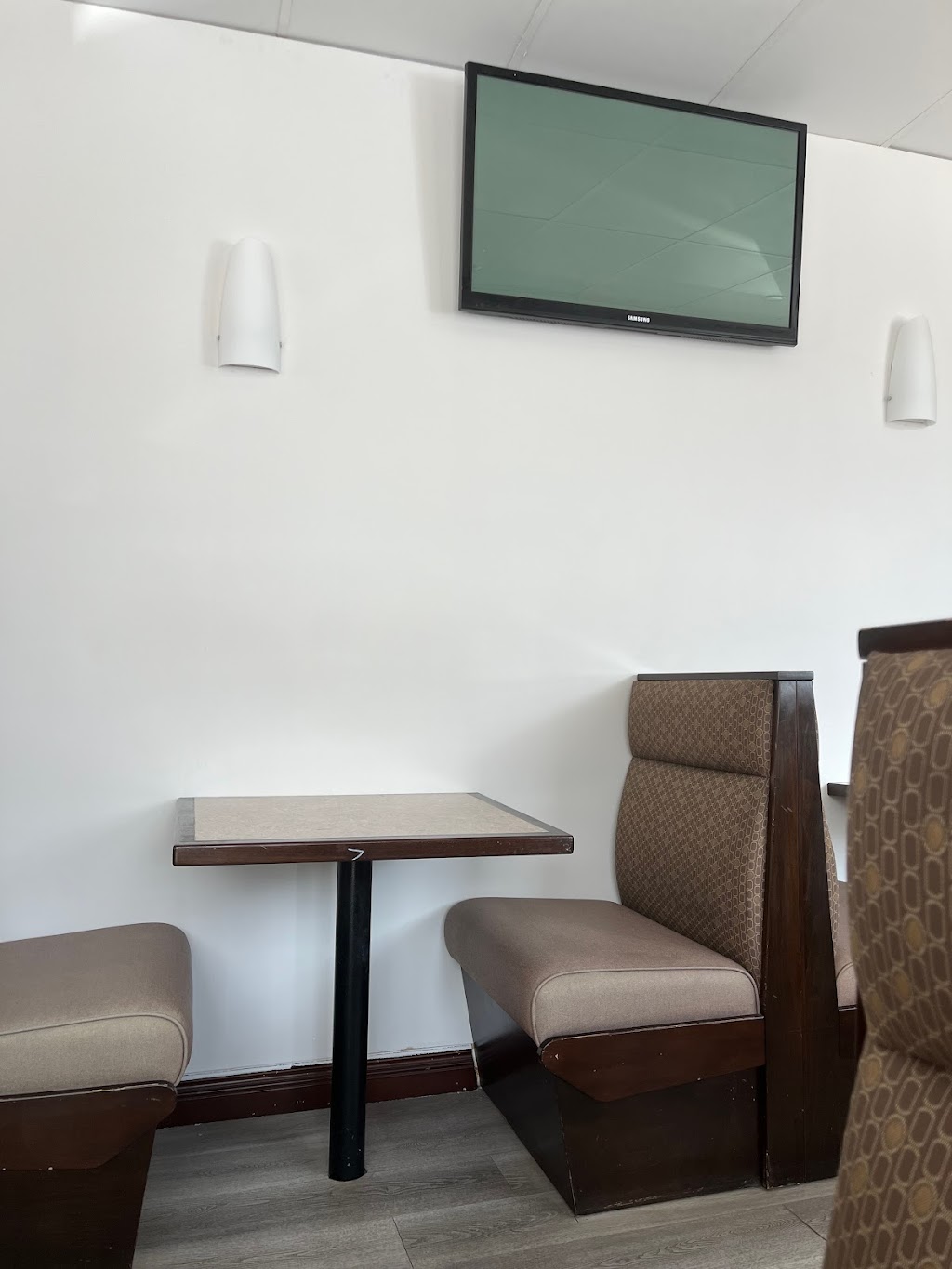 Golden Dragon Restaurant | 48a King St E, Colborne, ON K0K 1S0, Canada | Phone: (905) 355-3222