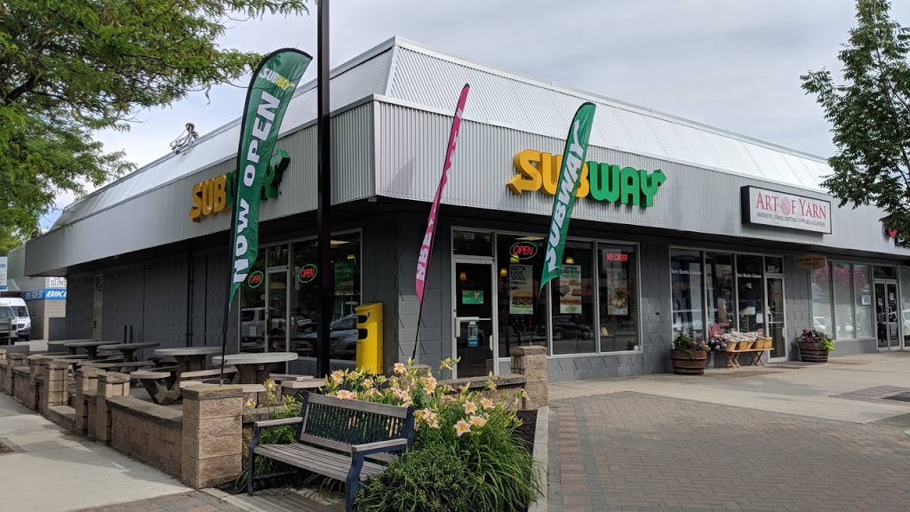 Pandosy Subway Restaurant | 3001 Pandosy St, Kelowna, BC V1Y 1W3, Canada | Phone: (250) 763-4004