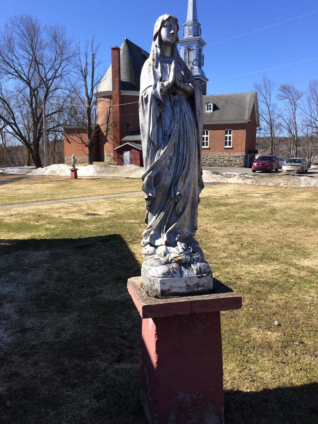 Presbytères-Eglises Catholiques | 970 Rue Principale Nord, Richmond, QC J0B 2H0, Canada | Phone: (819) 826-2390