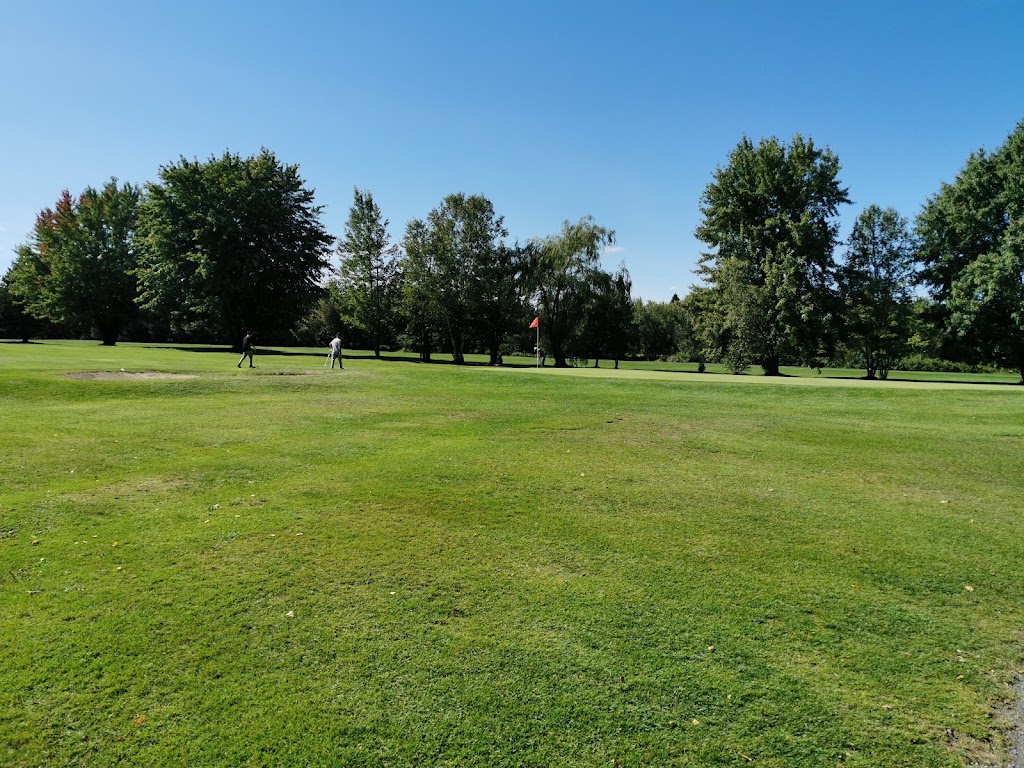 Golf Metropolitain | 5136 Bd Chauveau O, Québec, QC G2E 1A2, Canada | Phone: (418) 872-9292