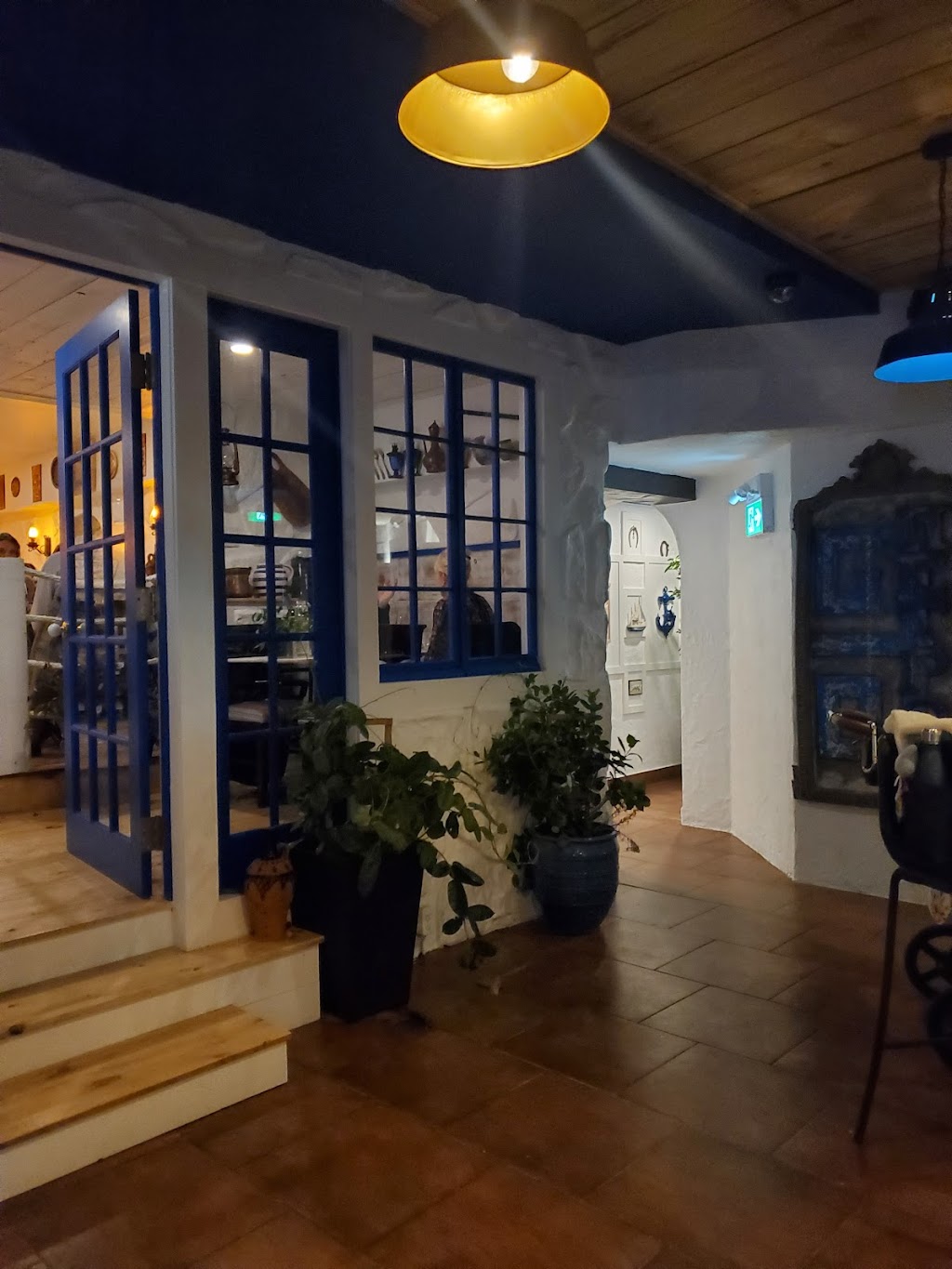 Petros | 600 Bd Saint-Joseph, Lachine, QC H8S 2M1, Canada | Phone: (514) 538-1211