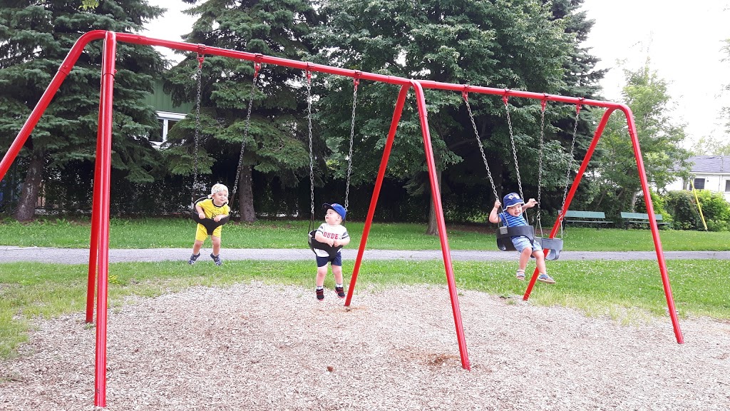 Parc Marie-Josée-Vandette | 3880 Rue Labrosse, Saint-Hubert, QC J3Y 3C6, Canada | Phone: (450) 463-7311