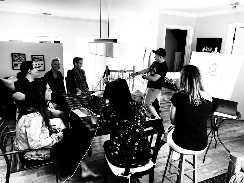High5 - Studio de Création | 1969 Bd de Périgny Suite 202, Chambly, QC J3L 4C3, Canada | Phone: (514) 360-0142