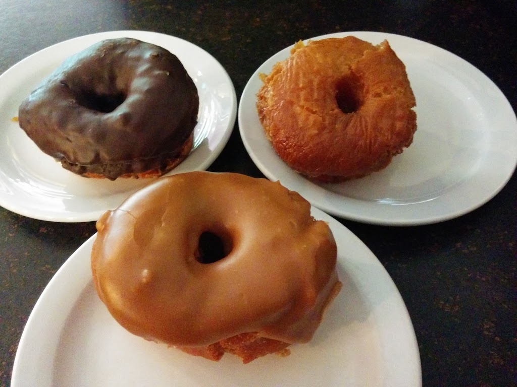 Honey Doughnuts & Goodies | 4373 Gallant Ave, North Vancouver, BC V7G 1L1, Canada | Phone: (604) 929-4988