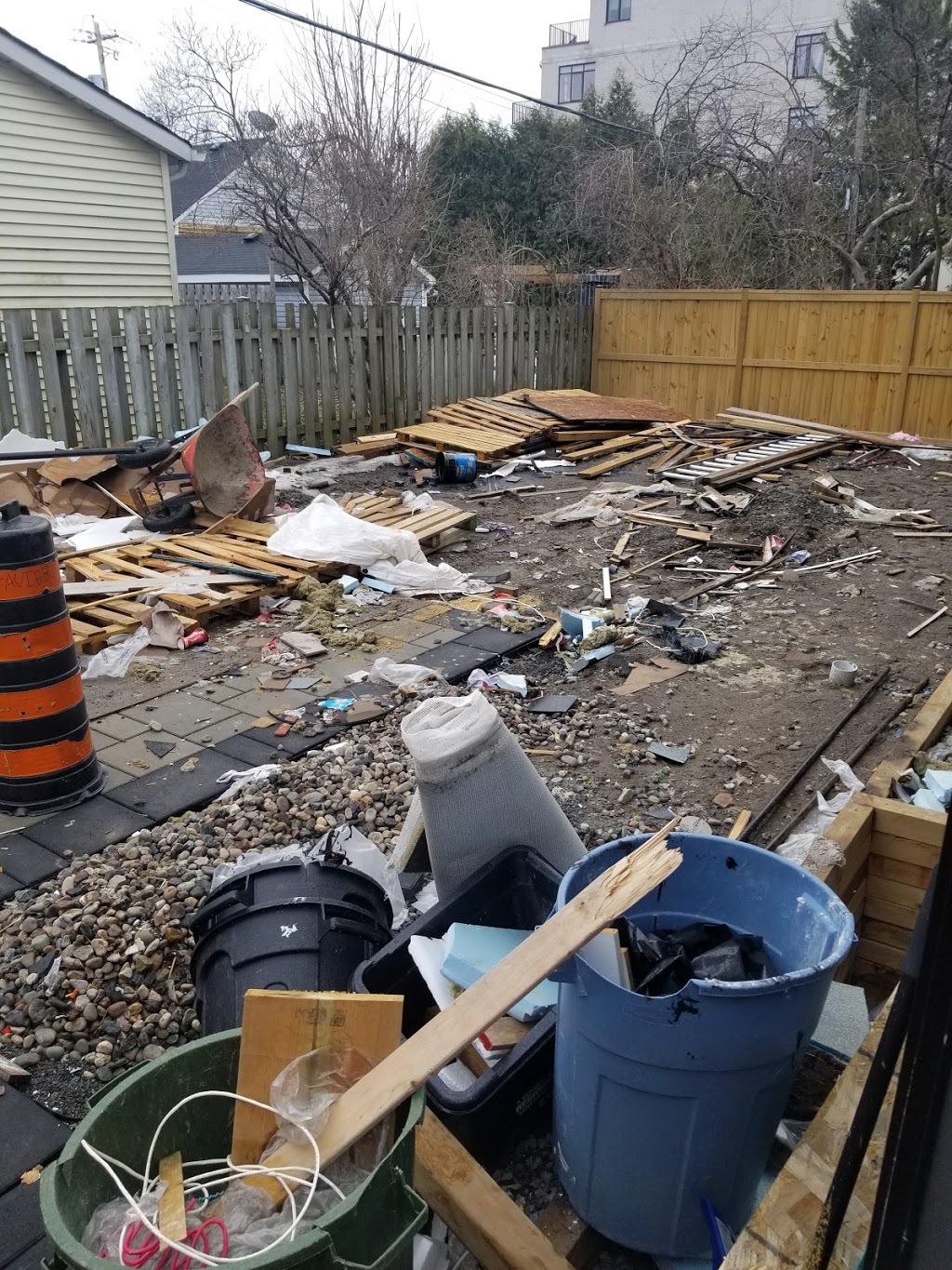 Smart Living rentals | 18 McArthur Ave, Vanier, ON K1L 6R2, Canada