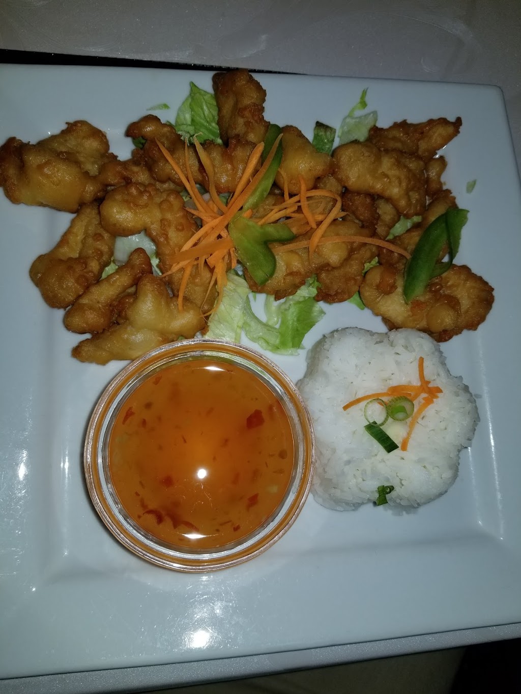 Restaurant Lotus Sélect | 492 Rue Cambronne, Québec, QC G1E 6X1, Canada | Phone: (418) 660-1068
