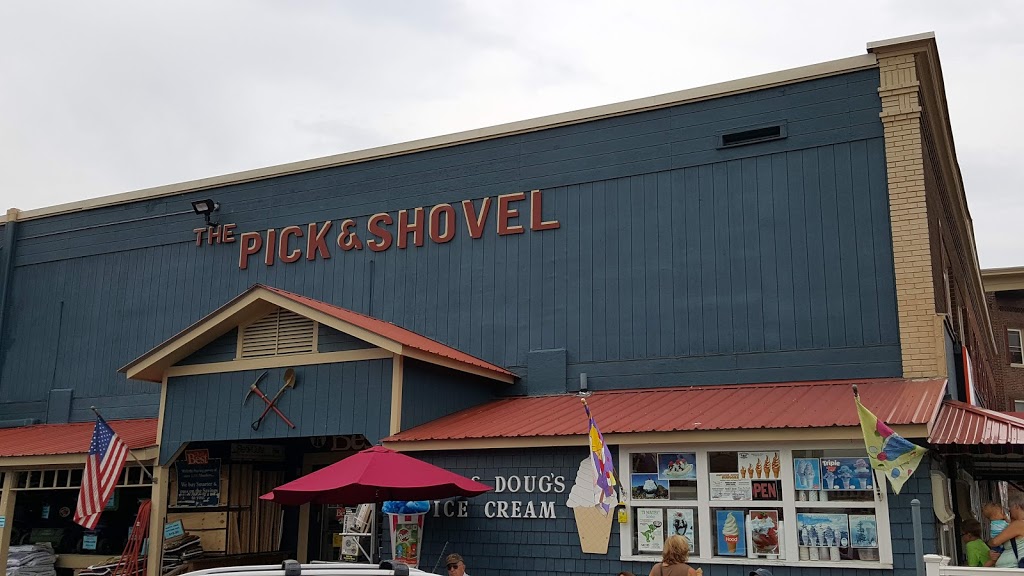 Pick & Shovel | 54 Coventry St, Newport, VT 05855, USA | Phone: (802) 334-8370