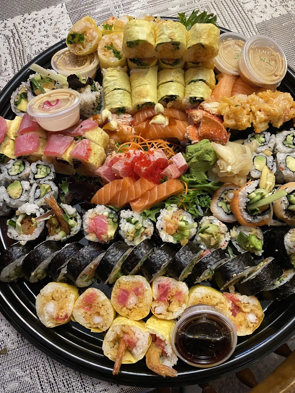Sawa Sushi | 6583 Boul. Saint-Laurent, Montréal, QC H2S 3S2, Canada | Phone: (514) 357-8452