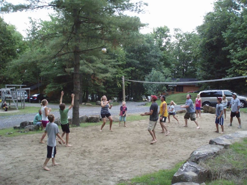 Glenwood Cottages & Marina | 10 Glenwood Rd, McKellar, ON P0G 1C0, Canada | Phone: (705) 389-2238
