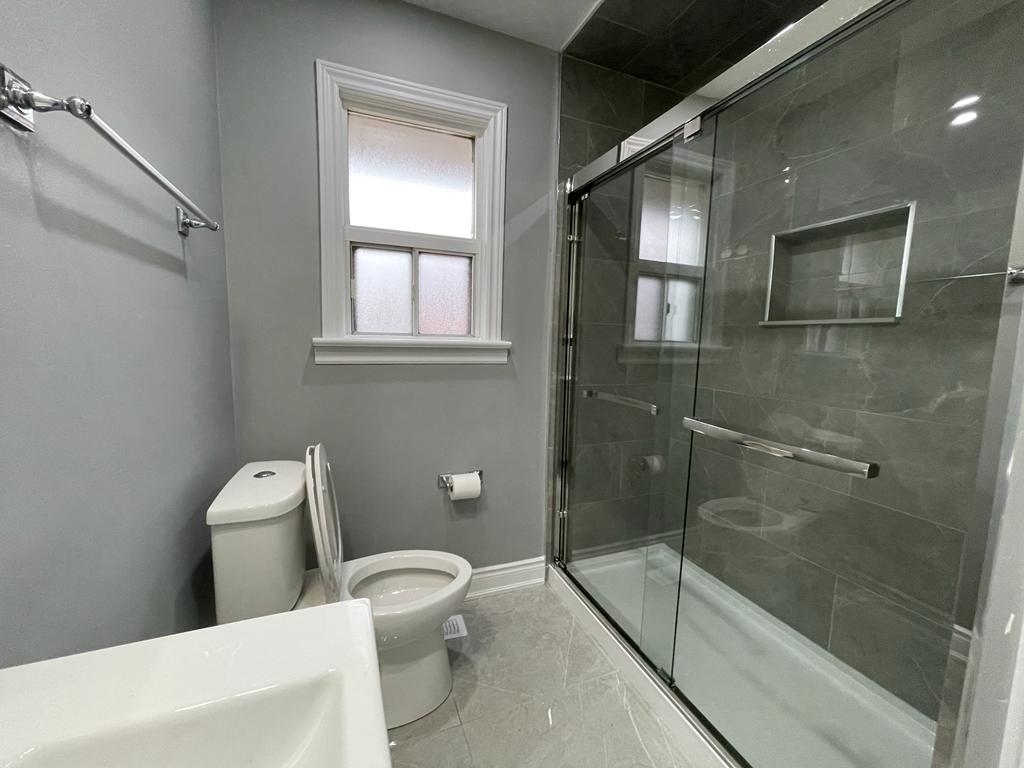 Xtreme Home Renovation | 20 Vincent St, Brampton, ON L6R 0H2, Canada | Phone: (647) 938-0647