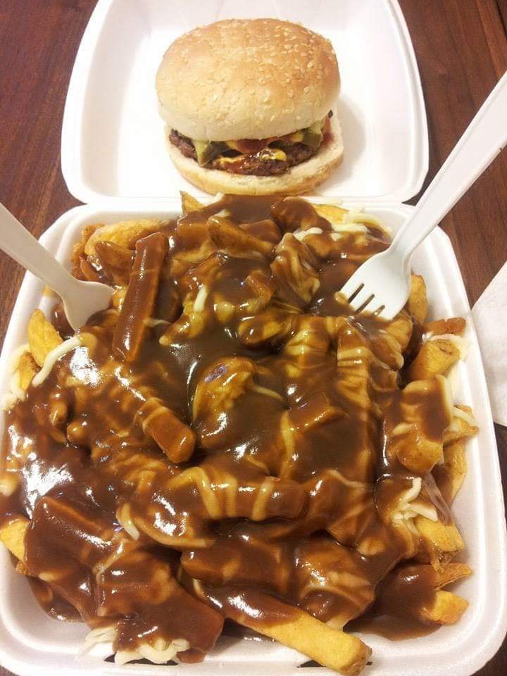 BUBZ restaurant | 1547 Elijah Rd, Southwold, ON N0L 2G0, Canada