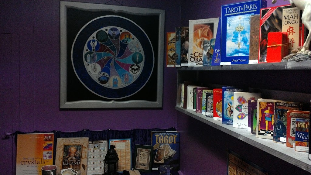 The Hive And Grove Centre for Holistic Wellness | 226 Frederick St, Kitchener, ON N2H 2M8, Canada | Phone: (519) 578-5683