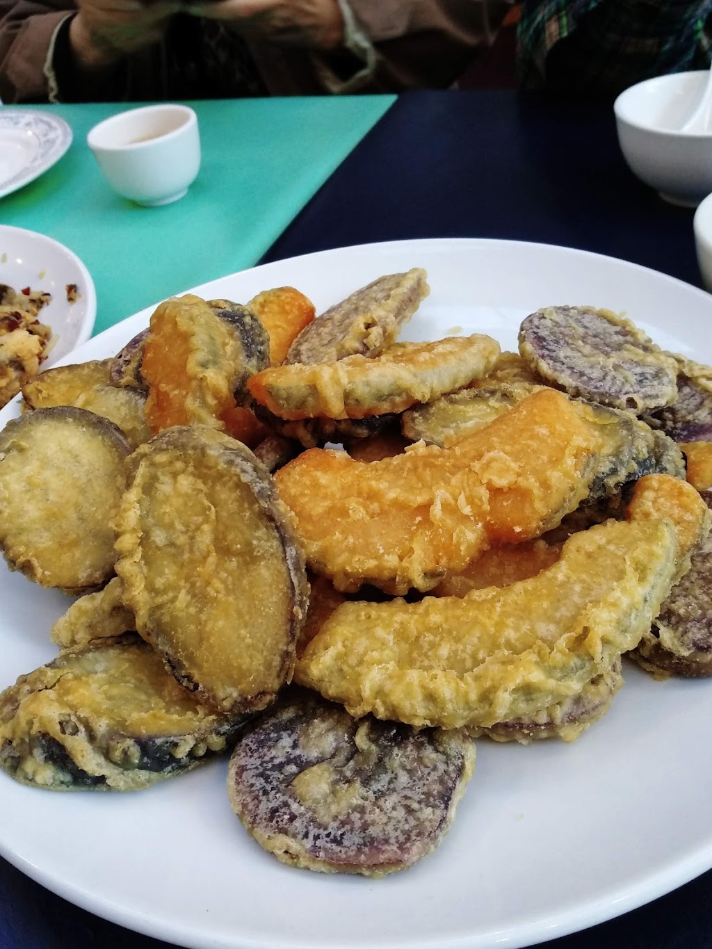 Island Wok | 801 Vernon Ave, Victoria, BC V8X 2W8, Canada | Phone: (250) 388-0286