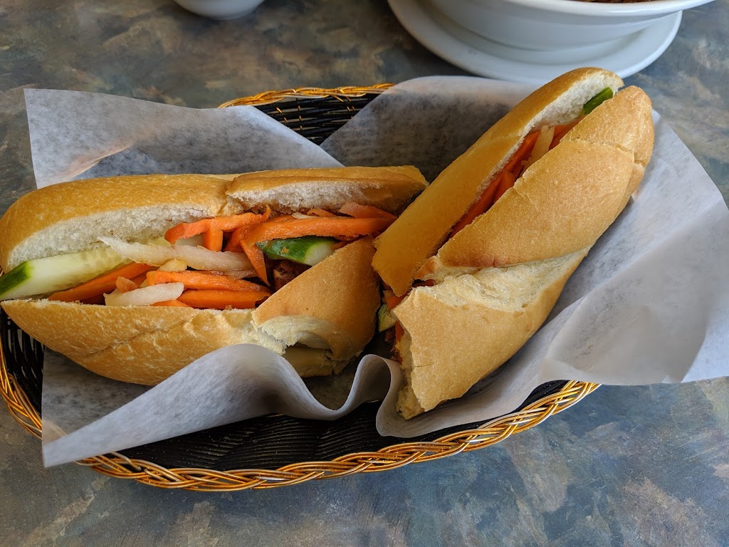 One 777 Family Restaurant and Bubble Tea House | 1777 Main St, Winnipeg, MB R2V 1Z9, Canada | Phone: (204) 505-9336