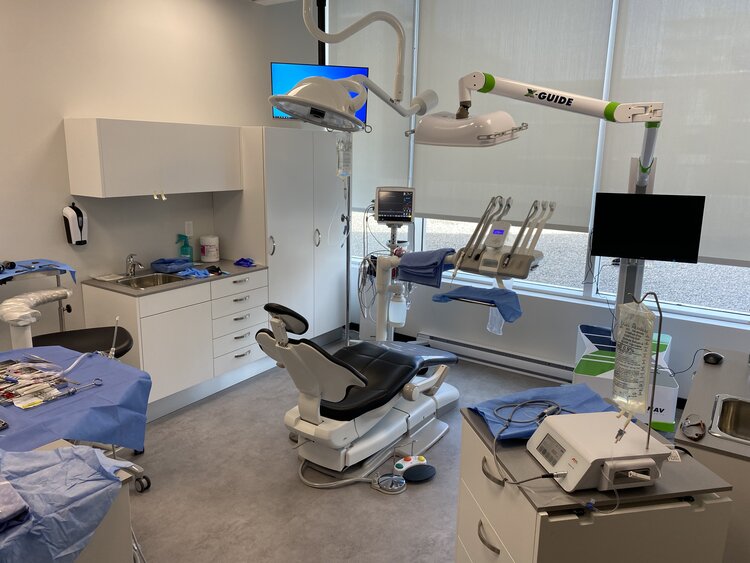 MaxilloMD - Clinique Maestro - Dr Maxime Duranceau | 1610 Bd Alphonse-Desjardins Suite 250, Lévis, QC G6V 0H1, Canada | Phone: (418) 835-3777