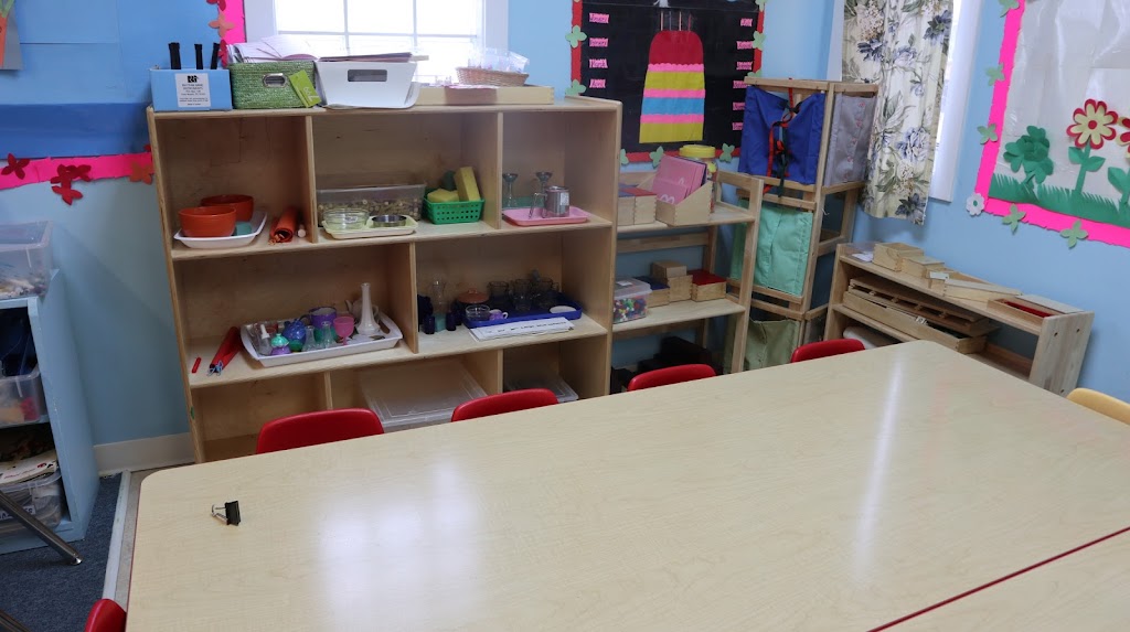 ESG Child Play Care Centre | 111 Covepark Square NE, Calgary, AB T3K 5W9, Canada | Phone: (403) 452-7488