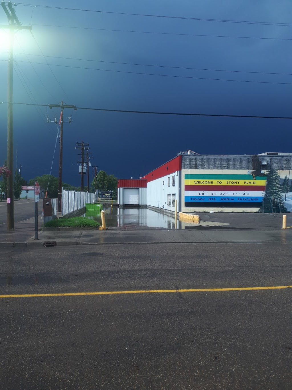 Stony Plain Hotel | 5001 50 St, Stony Plain, AB T7Z 1T3, Canada | Phone: (780) 963-2545