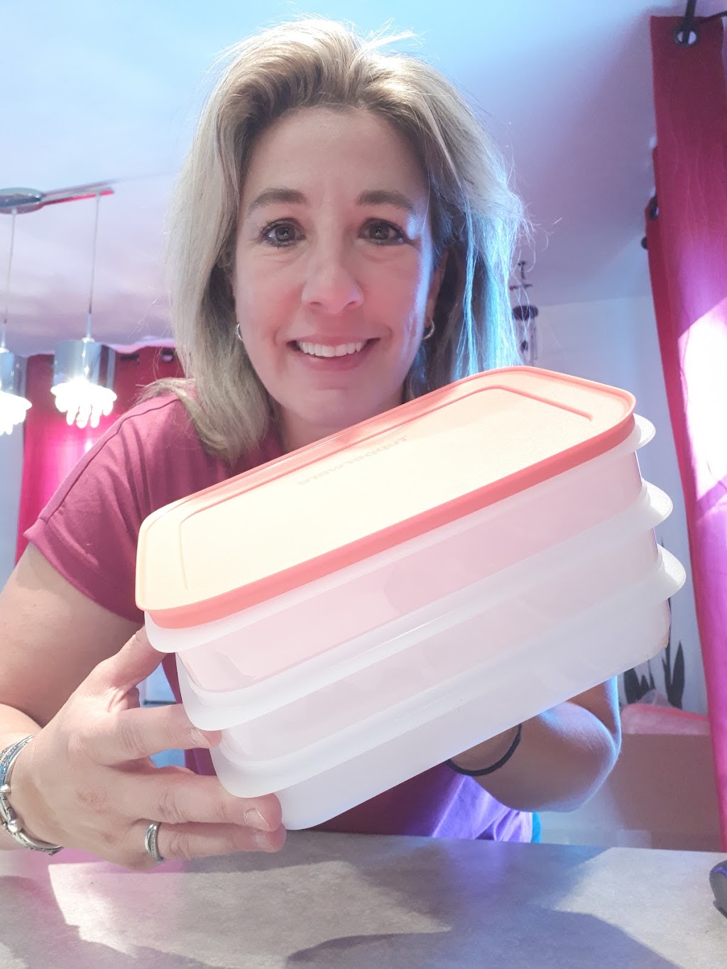 Tupperware Genevieve Corriveau | 707 Rue Albert Beaulieu, Joliette, QC J6E 1Y4, Canada | Phone: (450) 757-1888