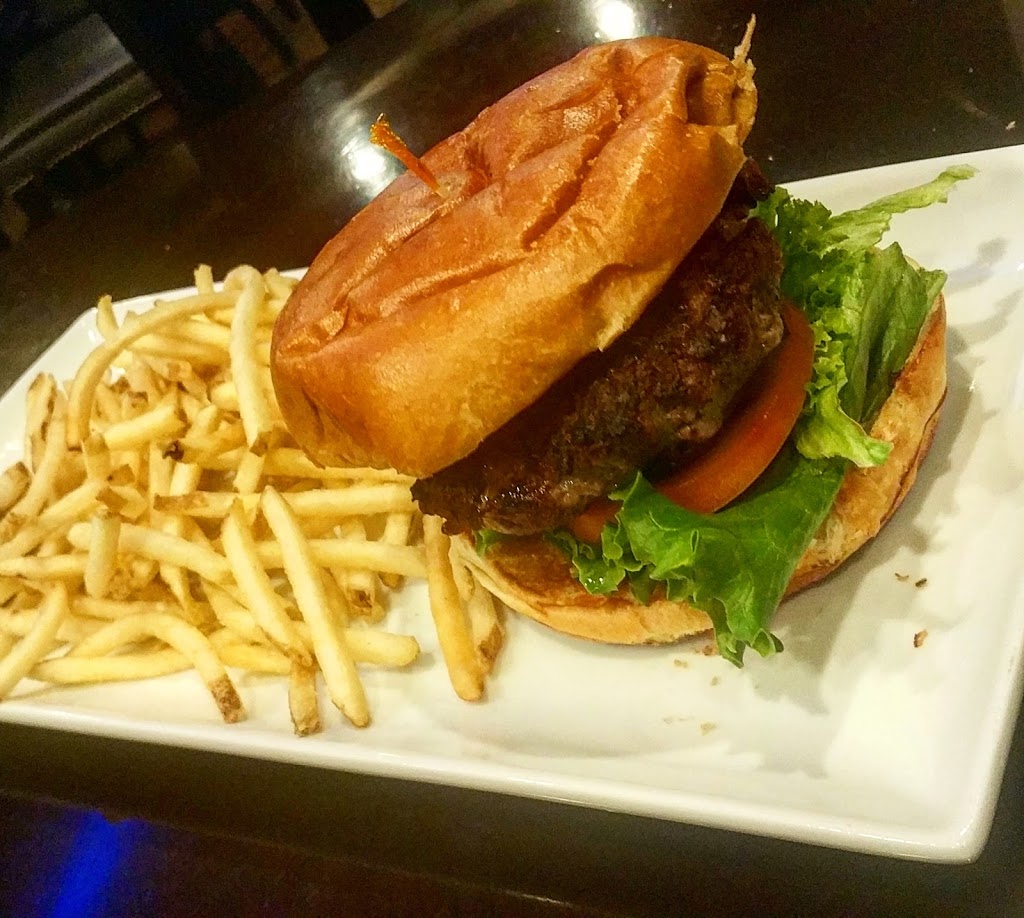 Whitesides Terrace Grille | 2035 Kennedy Rd, Scarborough, ON M1T 3V3, Canada | Phone: (416) 299-0562