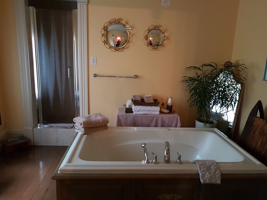 Gîte La Tempérance | 441 Rue de lÉglise, Charette, QC G0X 1E0, Canada | Phone: (819) 221-3462