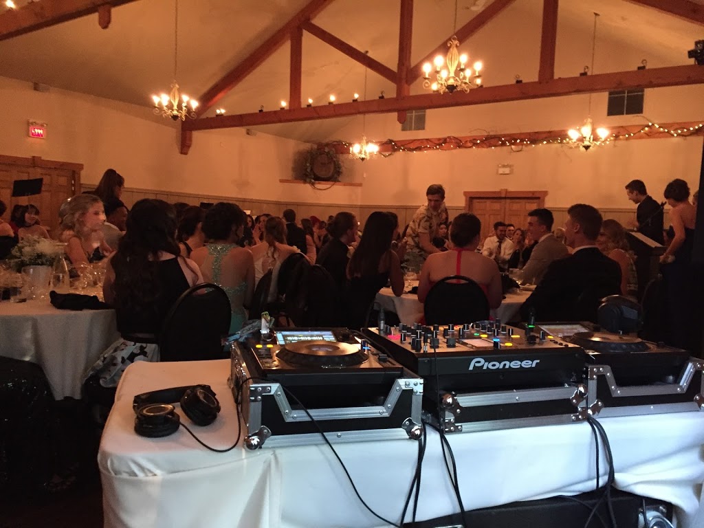 AK Productions DJ & Photo Booth Services | 709 Barclay Rd, London, ON N6K 1K4, Canada | Phone: (226) 919-7221