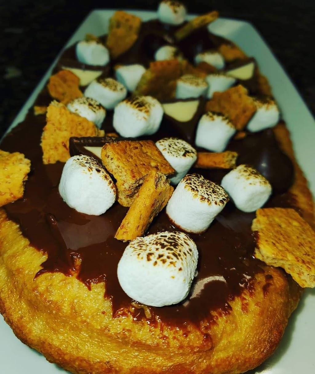 Joes Family Pizzeria | 284 Pembroke St W, Pembroke, ON K8A 5N2, Canada | Phone: (613) 732-9900